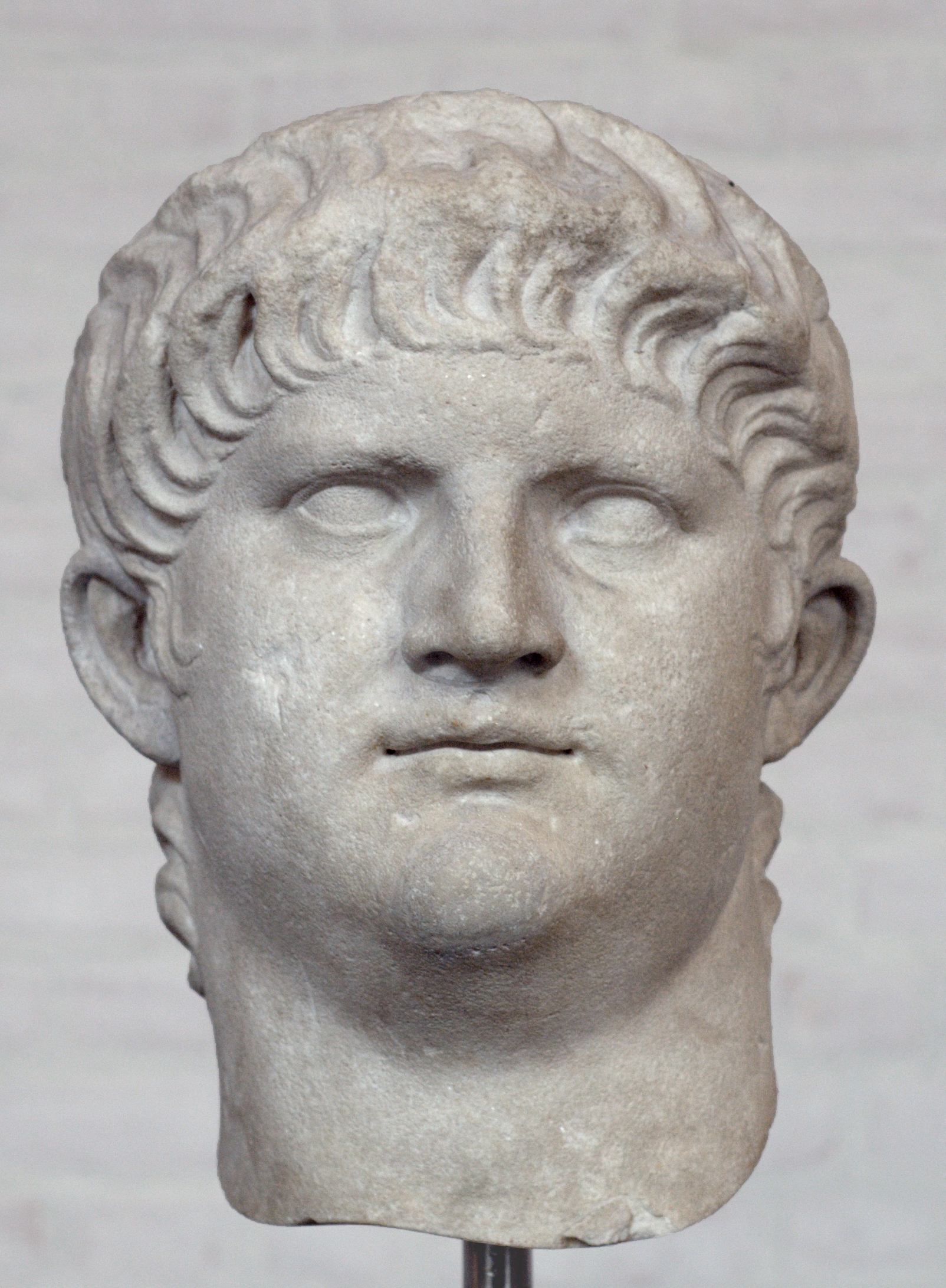 Nero császár portréja (fotó: Wikipedia)