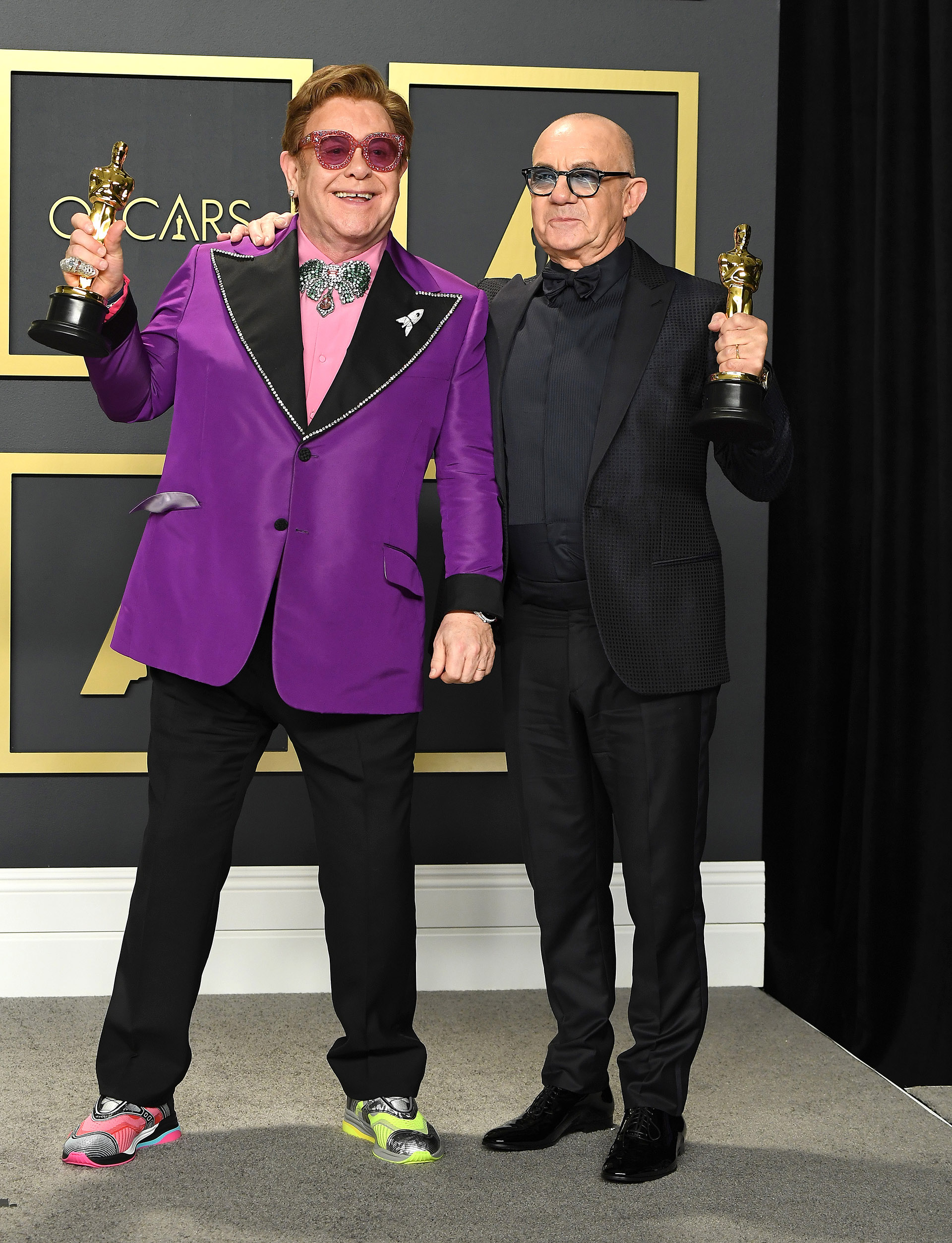 Elton John Oscar ruhája