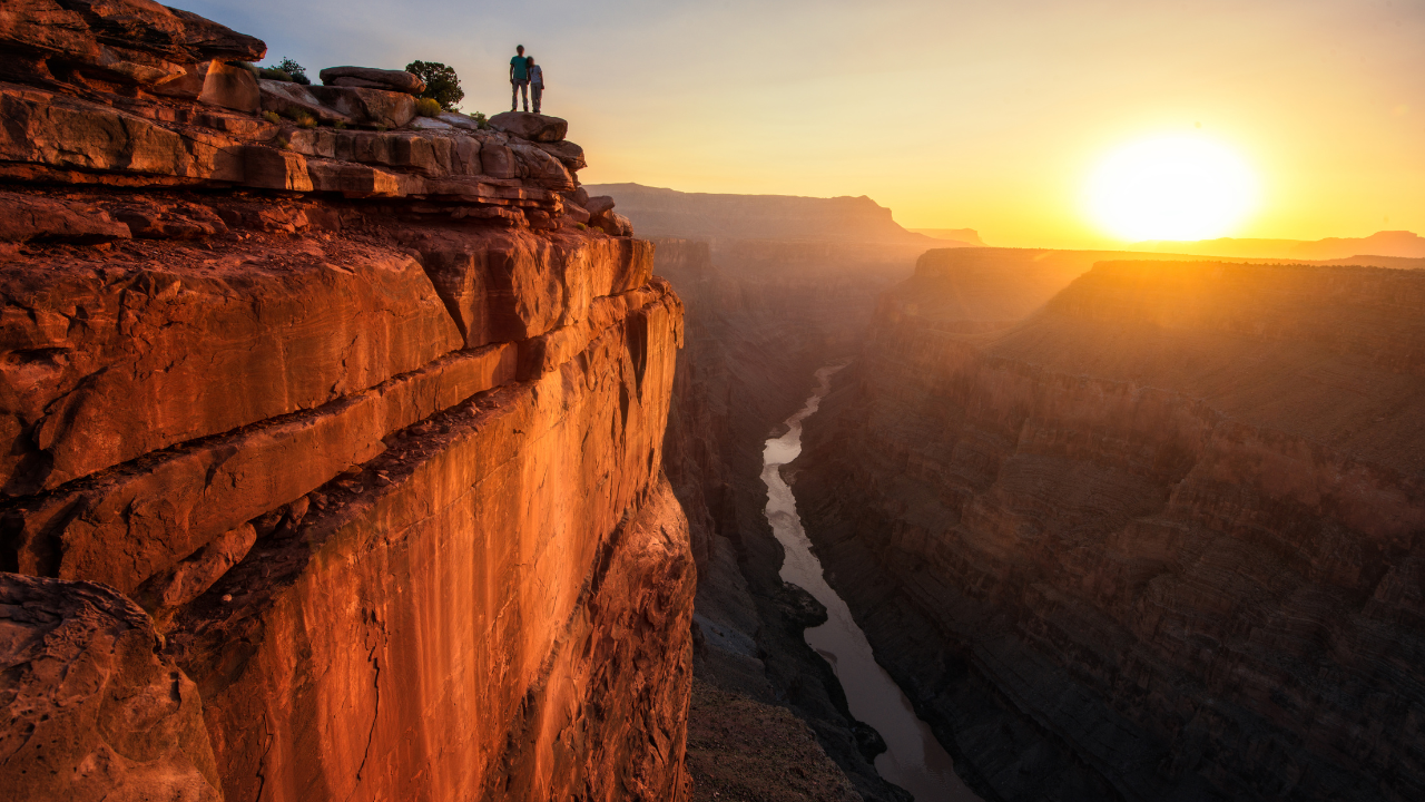 Grand Canyon a naplementében