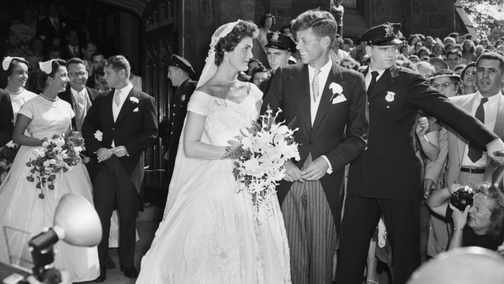 John F. Kennedy és Jackie Kennedy az esküvőjük napján