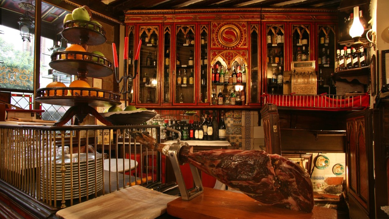 A Sobrino de Botín bárja.