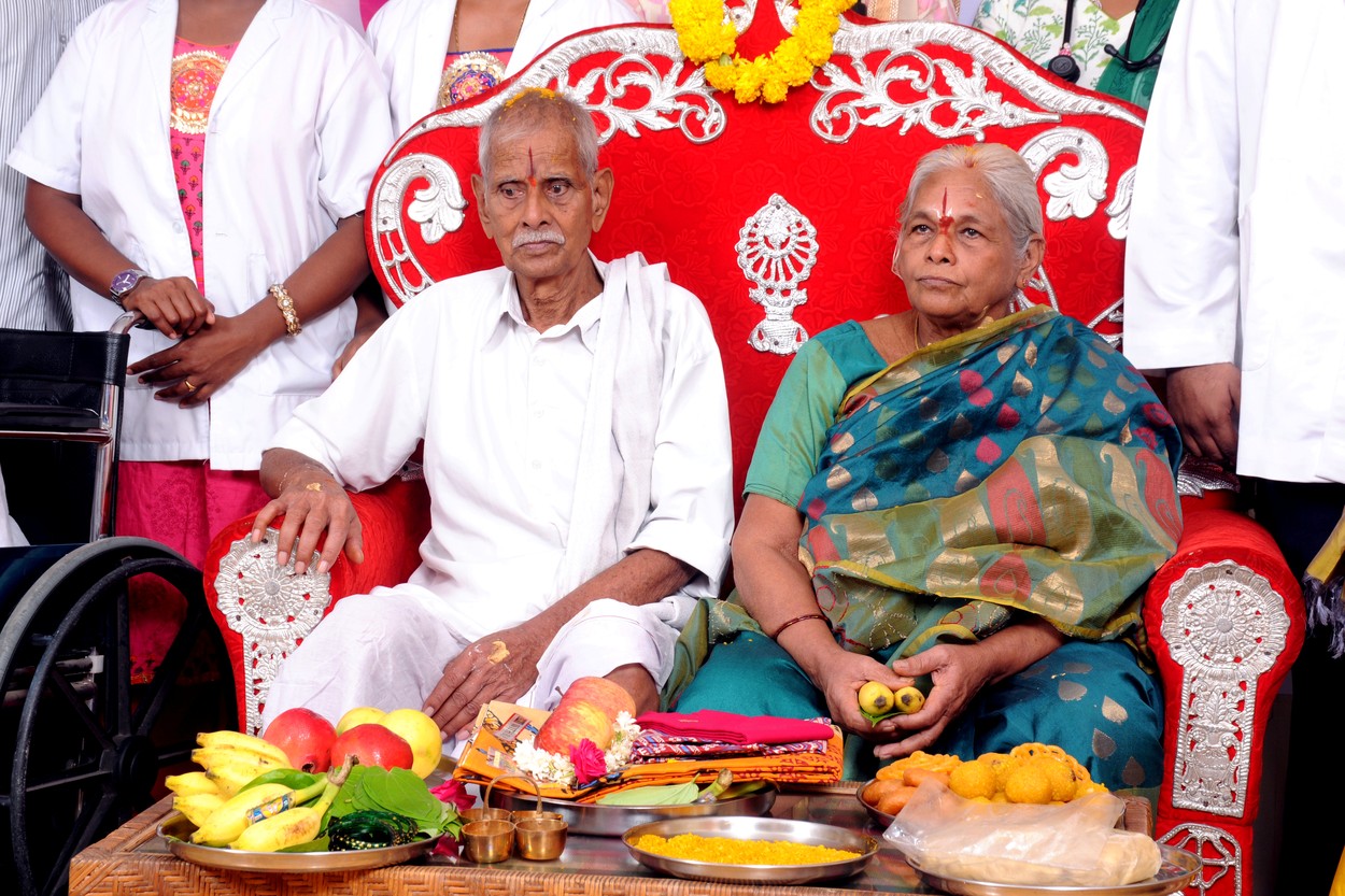 Erramatti Mangamma és férje, Sitarama Rajarao