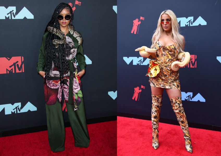 H.E.R. és Tana Mongeau a 2019-es MTV VMA gálán