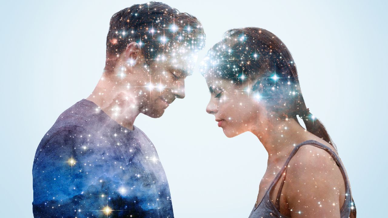 Nő és férfi csillagokkal