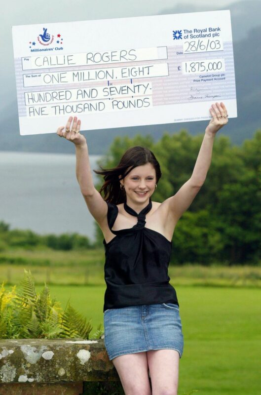 A 16 éves Callie Rogers, miután 1,8 milliót nyert az angol Nemzeti Lottón 