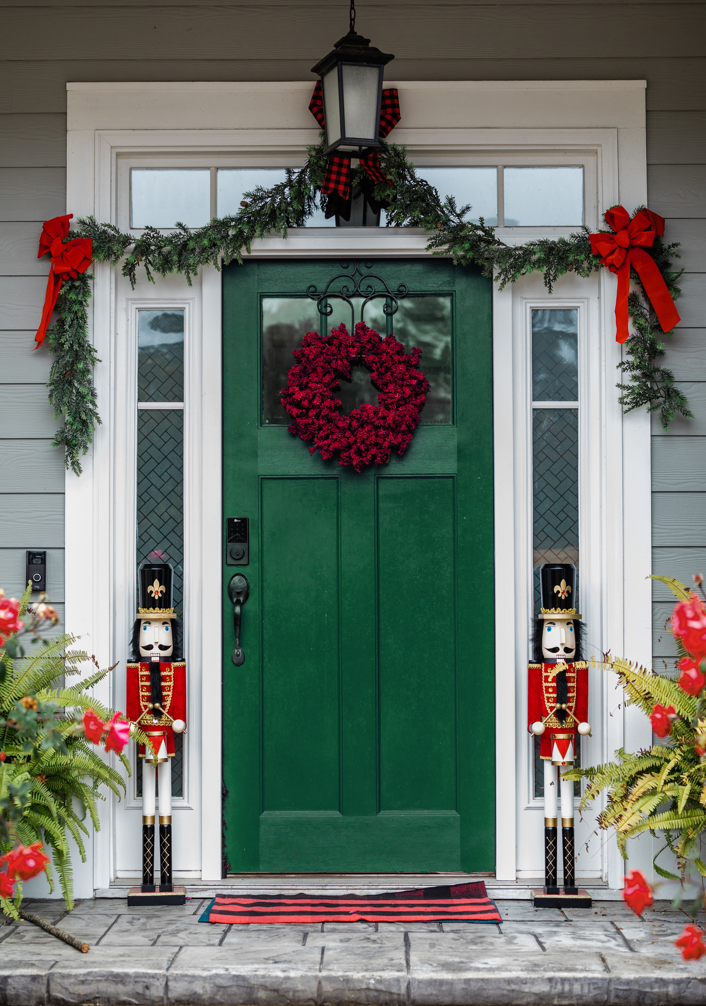 Diótörő karácsonyi ajtó