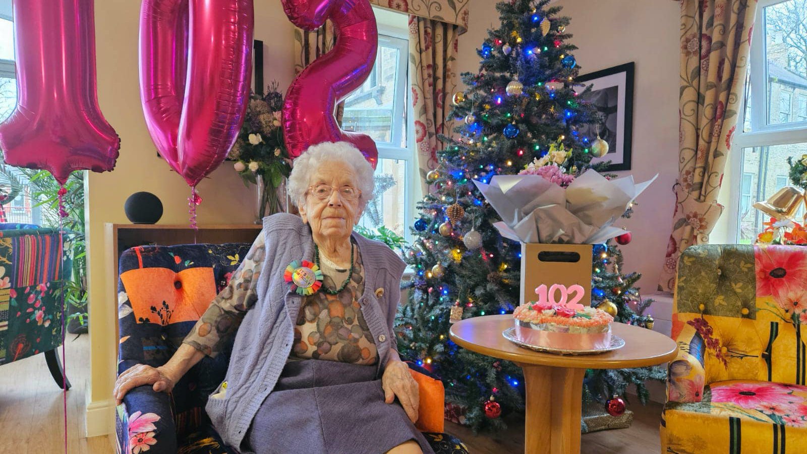 Monica Ruddick 102 évesen a West Lodge Care Home idősotthonban