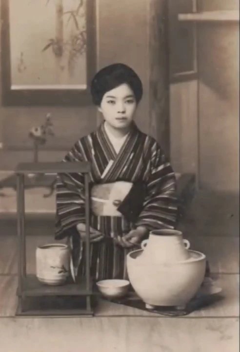 Tatsumi Fusa, a későbbi világ második legidősebb nője 1920-ban