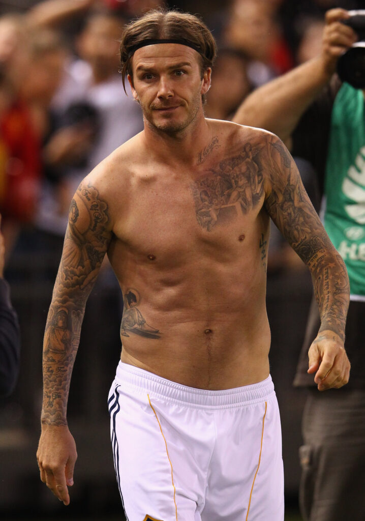 David Beckham mellbimbóit akarják a férfiak