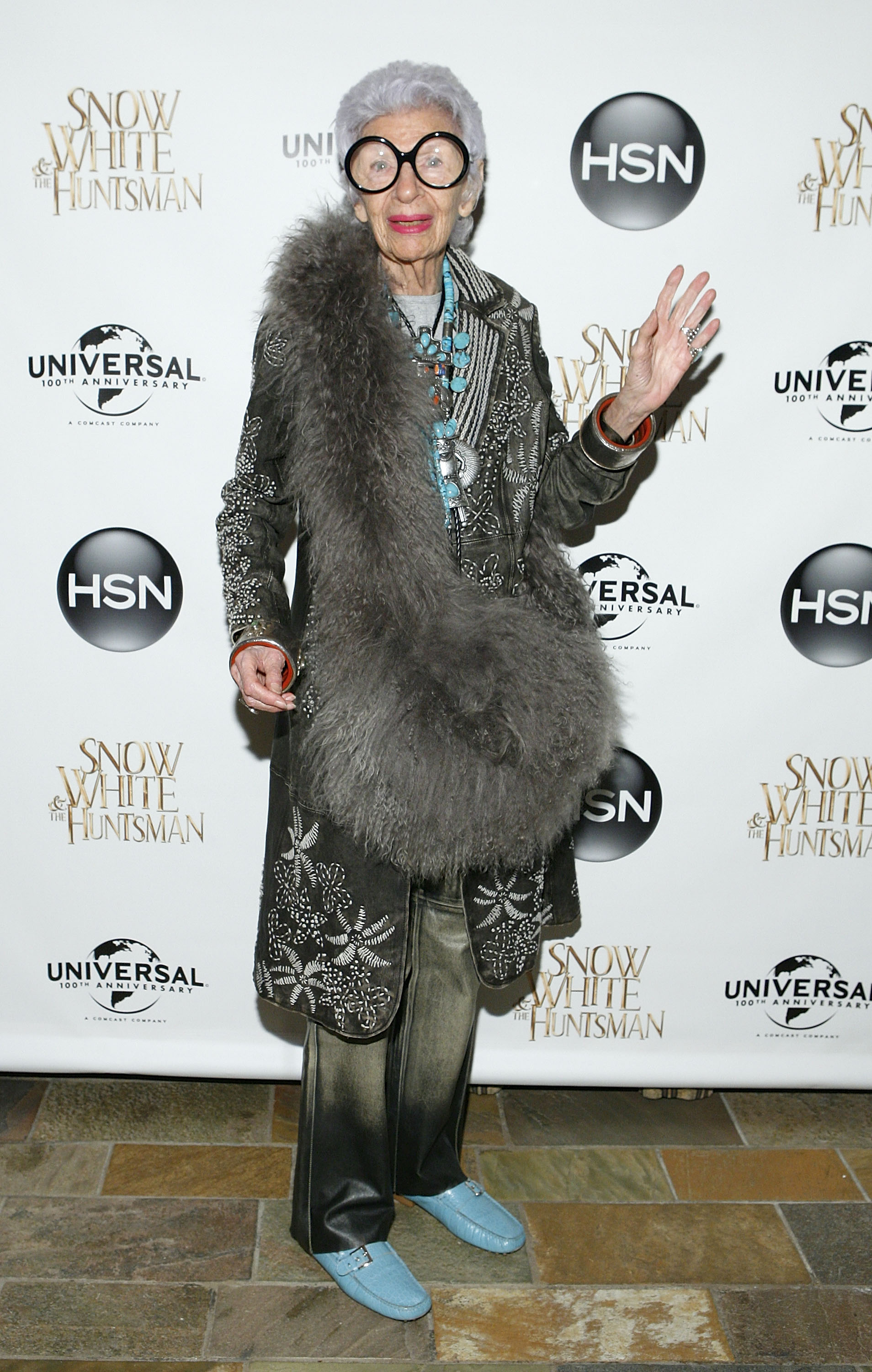 Iris Apfel egy filmbemutatón 2012. május 22-én New Yorkban.