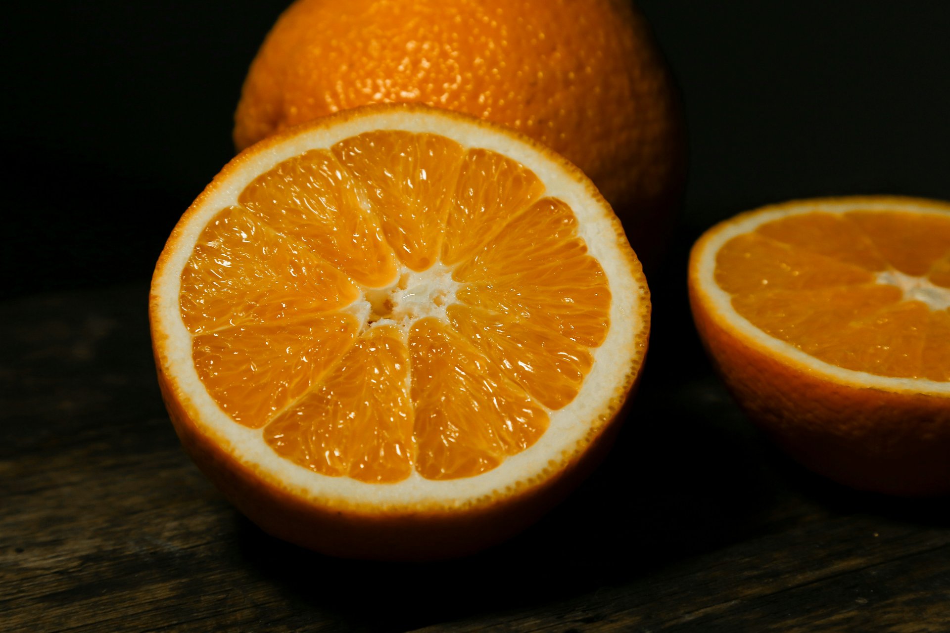 Félbevágott narancs