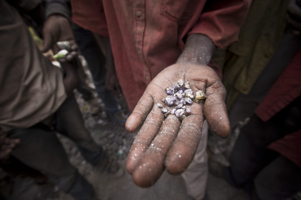 A természetes gyémántok bányászása több problémát is felvet (Fotó: Getty Images)
