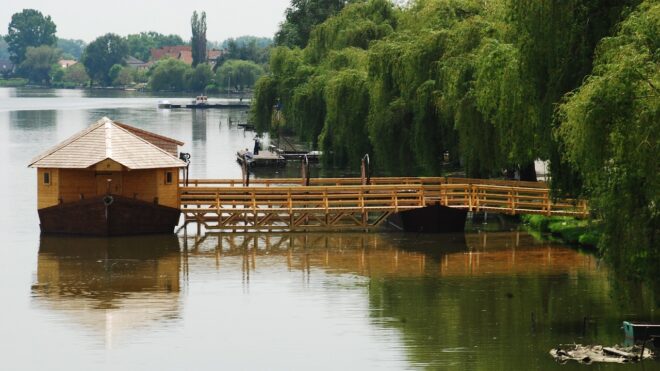 Vizek ölelésében – Töltődj fel a Ráckevei Duna-ág és környékén