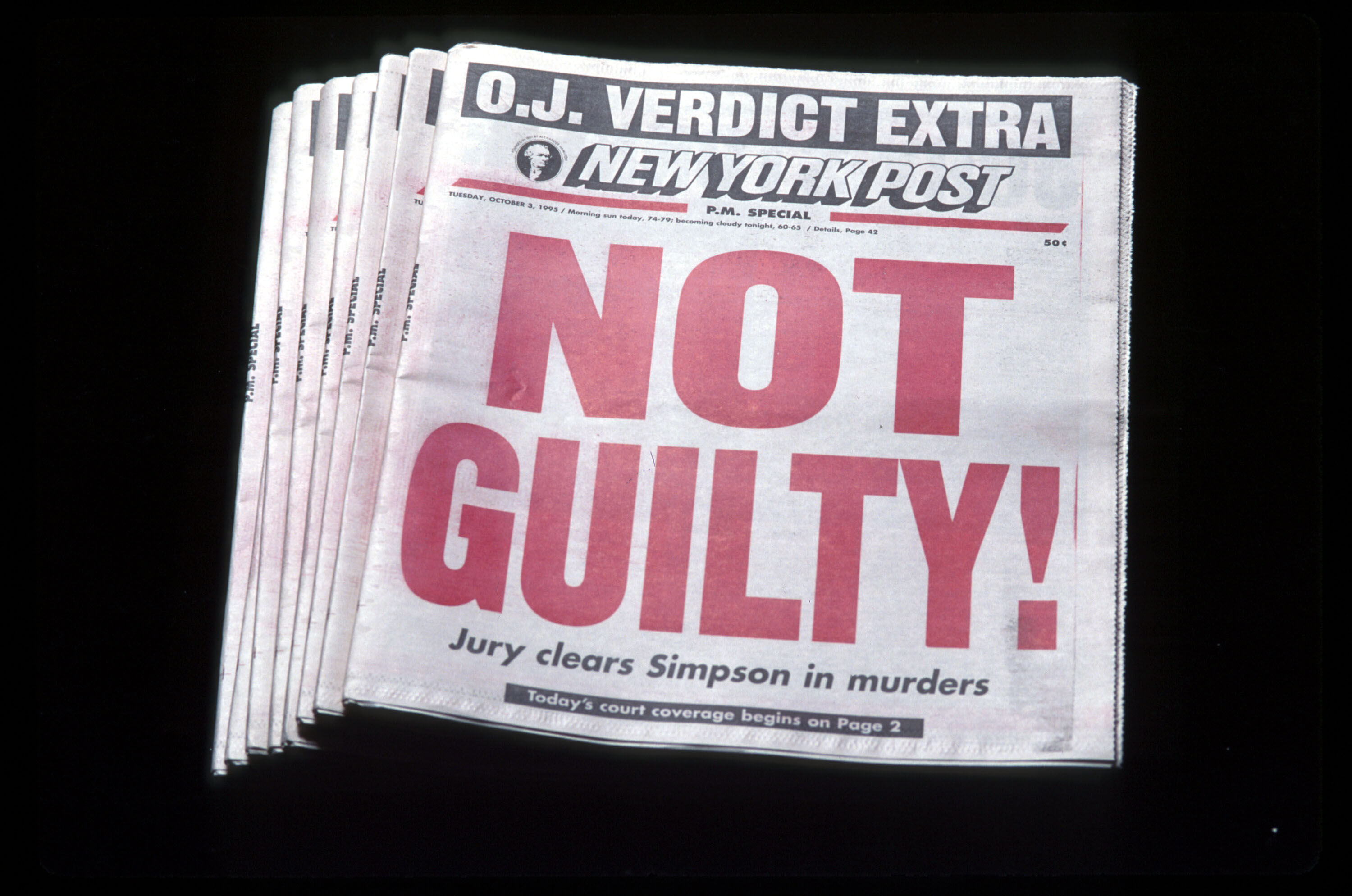 O.J. Simpson ártatlanságának híre a New York Post címlapján