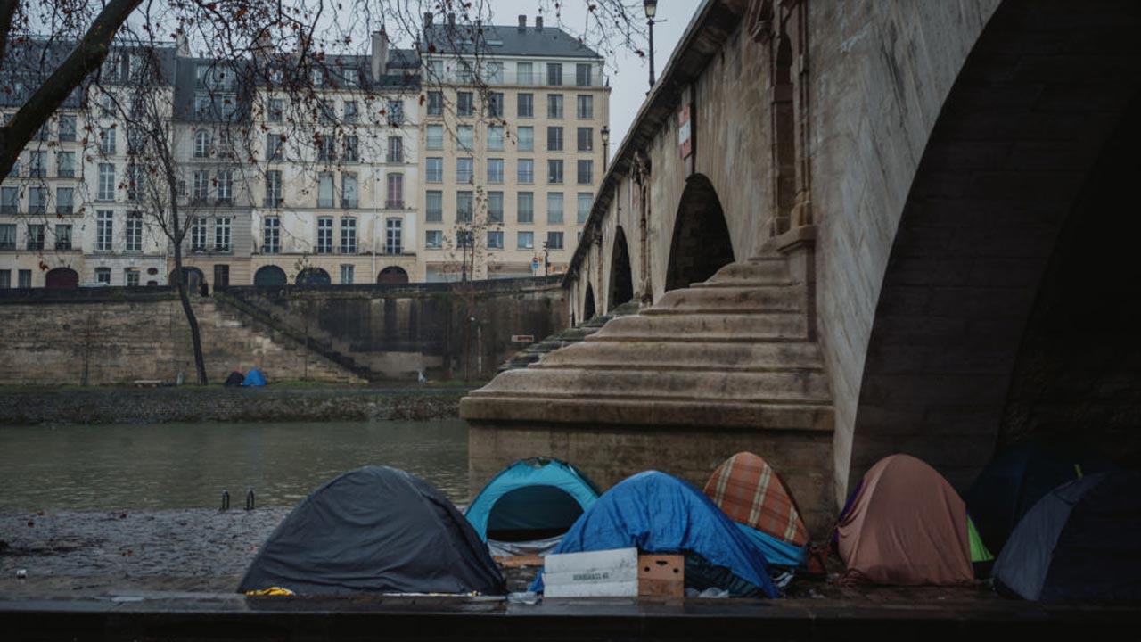 hajléktalanok Párizsban