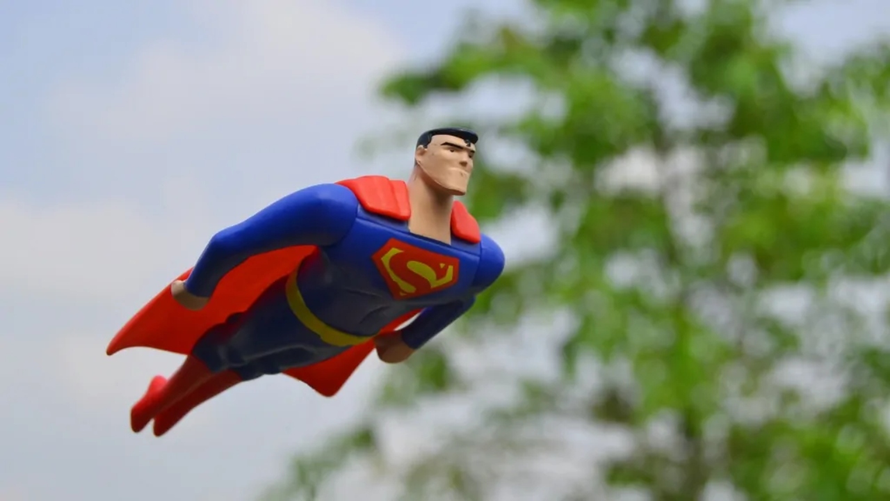Kiszivárgott néhány fotó a készülő Superman filmről: a rajongók nem örülnek