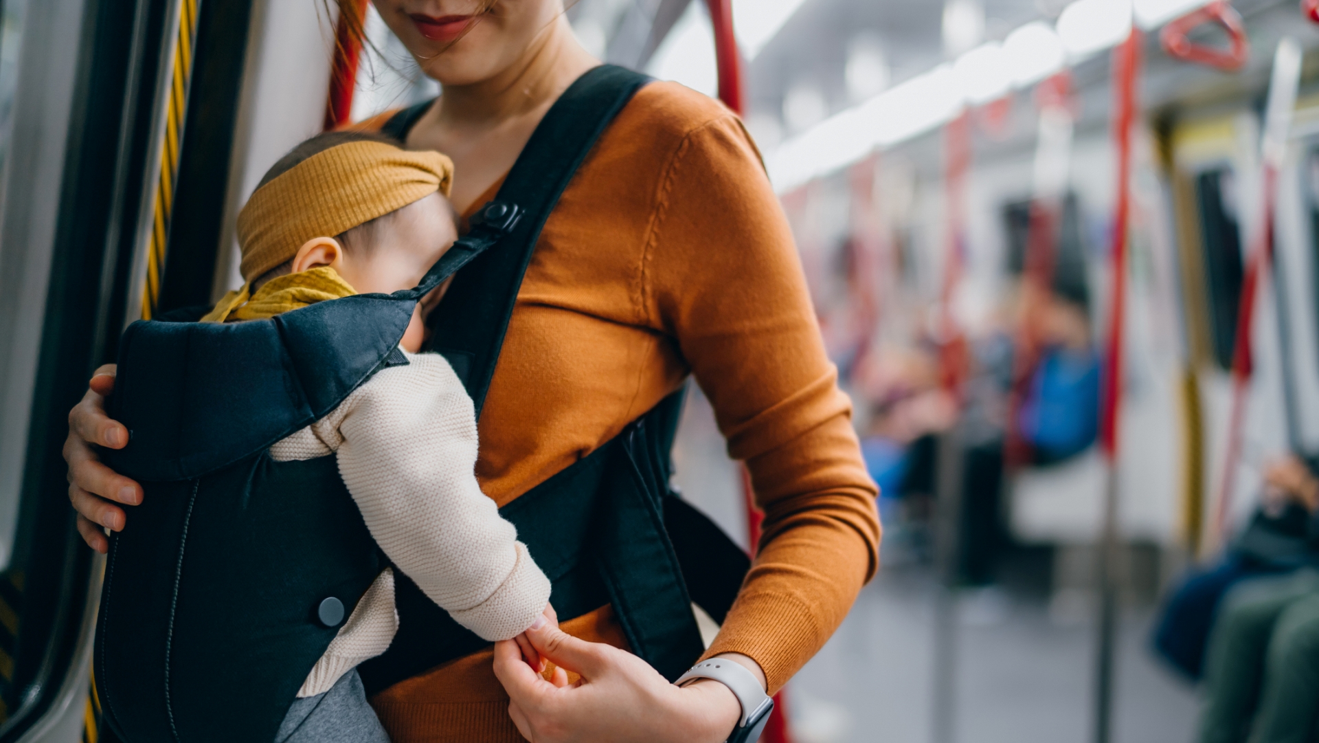 Utazás metrón babával