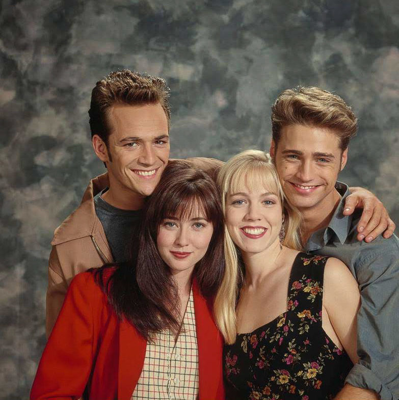 Luke Perry, Shannen Doherty, Jennie Garth, és Jason Priestley 1991-ben (Forrás: Getty Images)