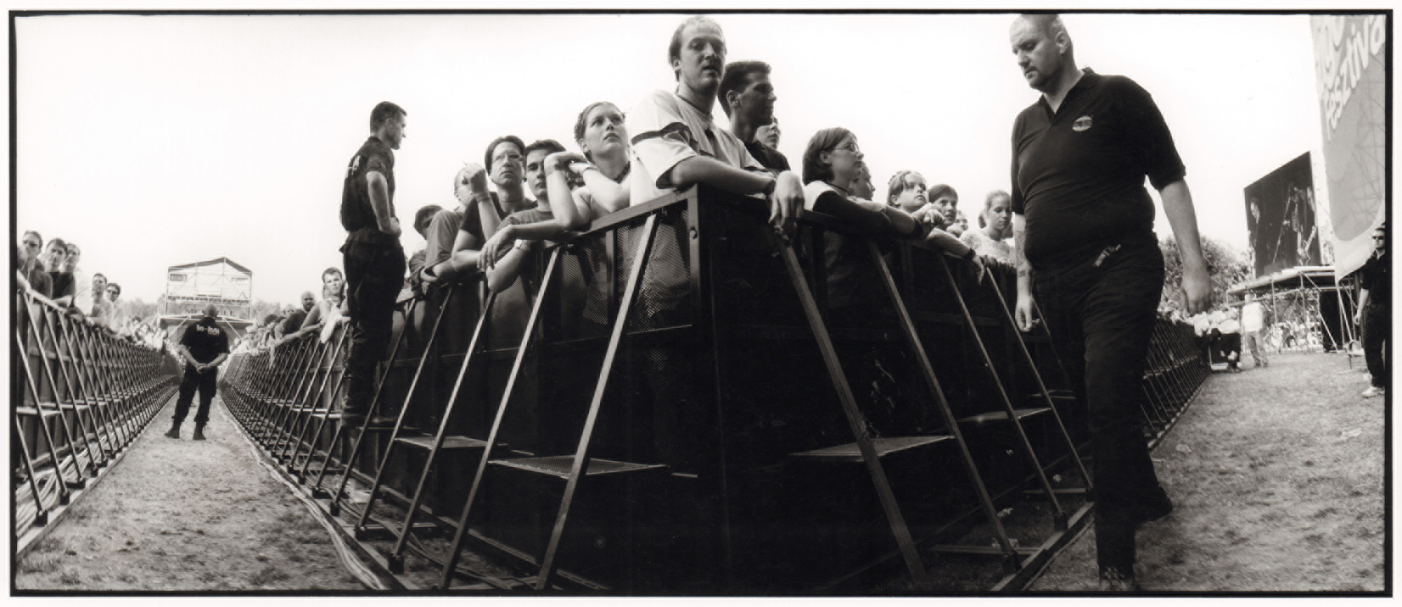 © Benkő Imre: Hajógyári-sziget, Budapest, 2002