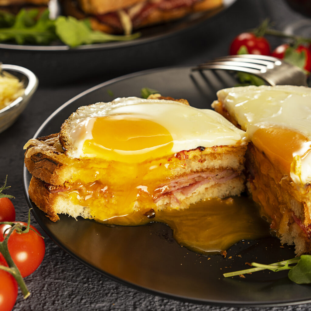 Croque madame, a francia kalapos hölgy