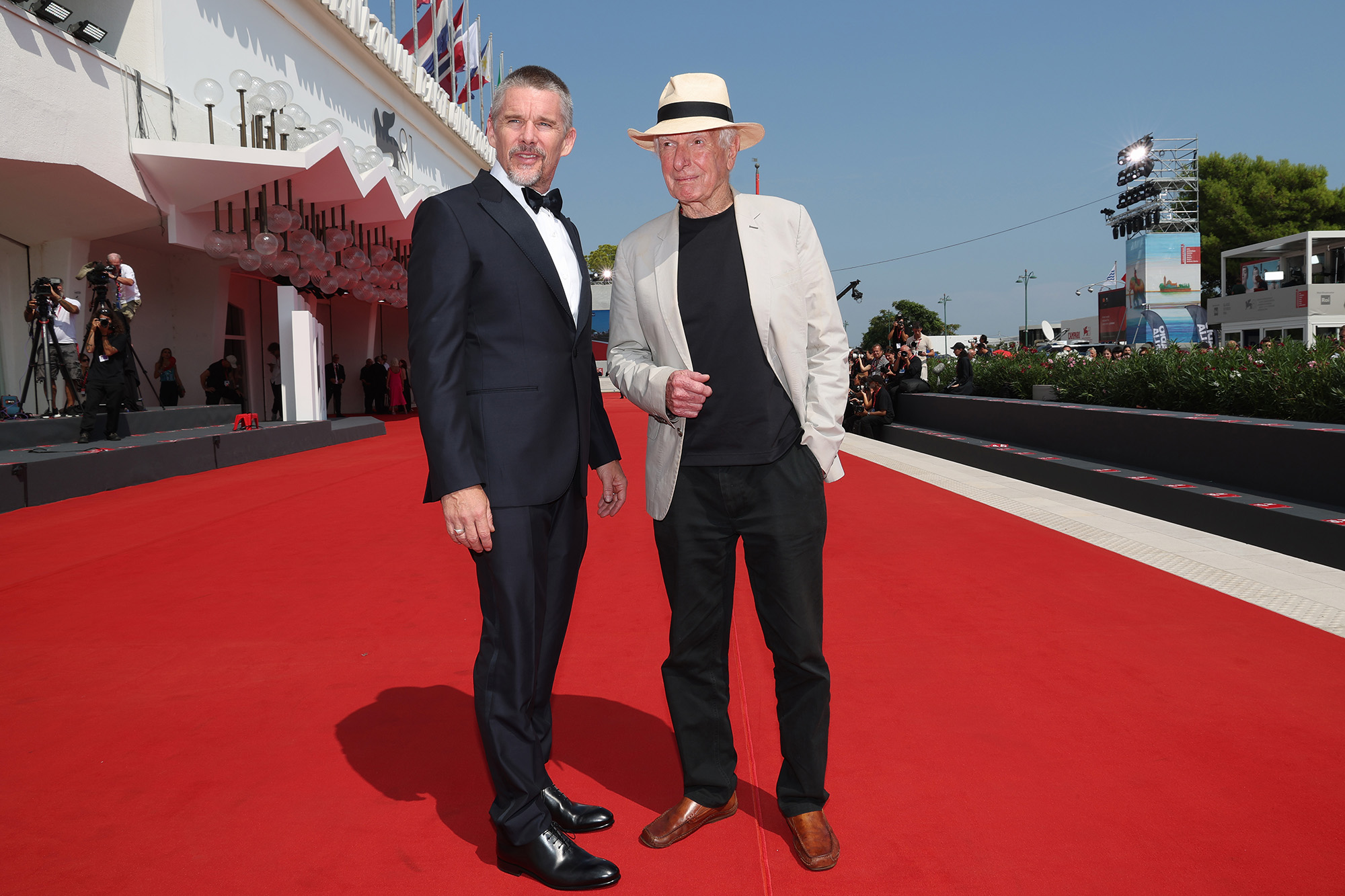 Ethan Hawke és Peter Weir a filmfesztiválon (fotó: Pascal Le Segretain/Getty Images)