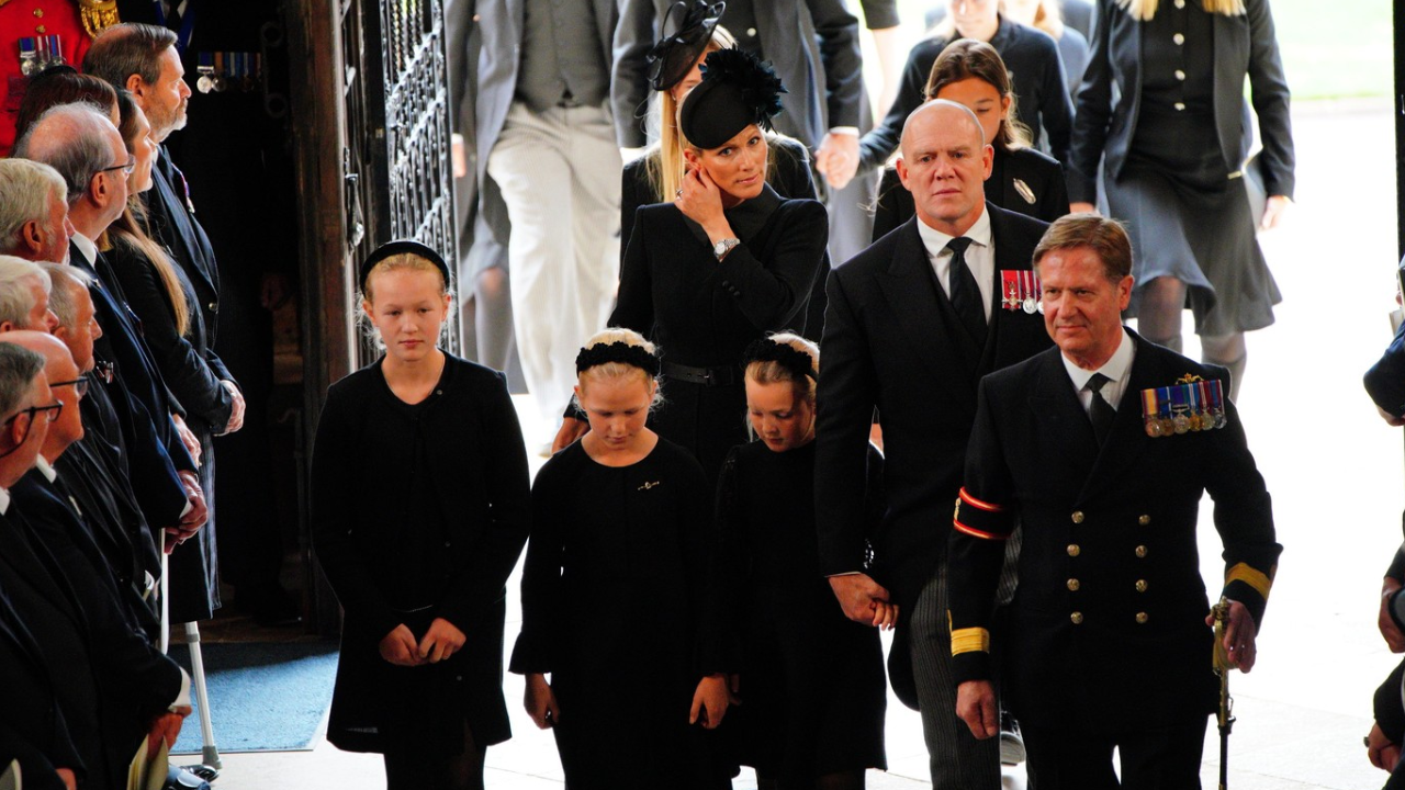 Mike Tindall, Zara Tindall, Savannah Phillips, Isla Phillips, Mia Tindall II. Erzsébet temetésén