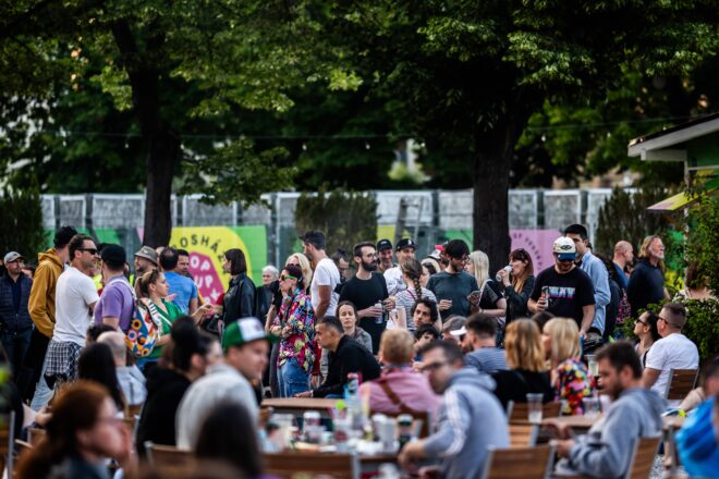 Kikapcsolódás a város szívében - Legjobbak között a Városháza pop-up park