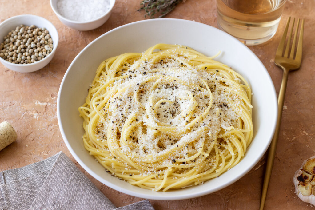 Cacio e pepe spagetti