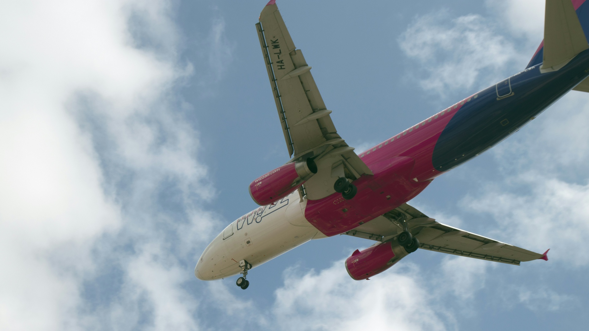 Wizz Air gép a levegőben