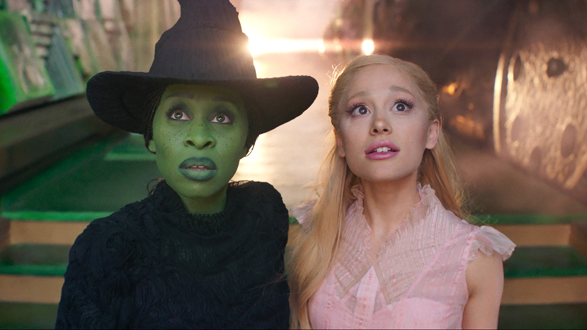 Cynthia Erivo és Ariana Grande