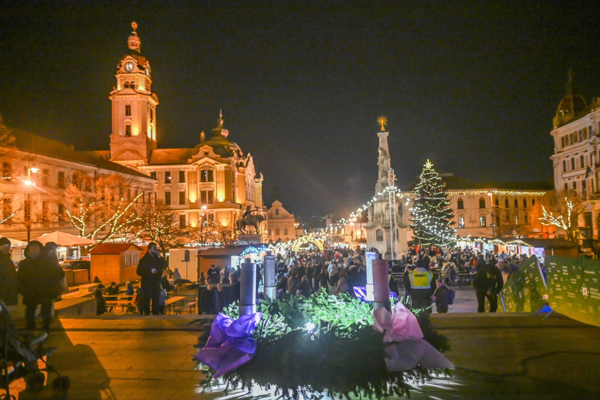 Pécs karácsonyfája 2024-ben